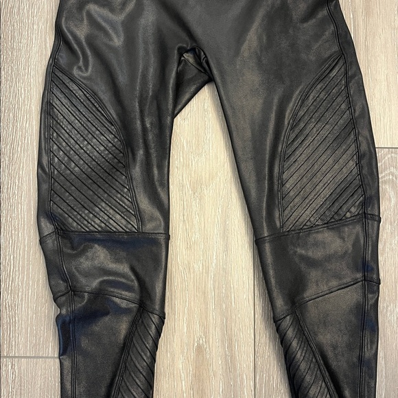 Spanx Moto Faux Leather Leggings - Picture 6 of 7